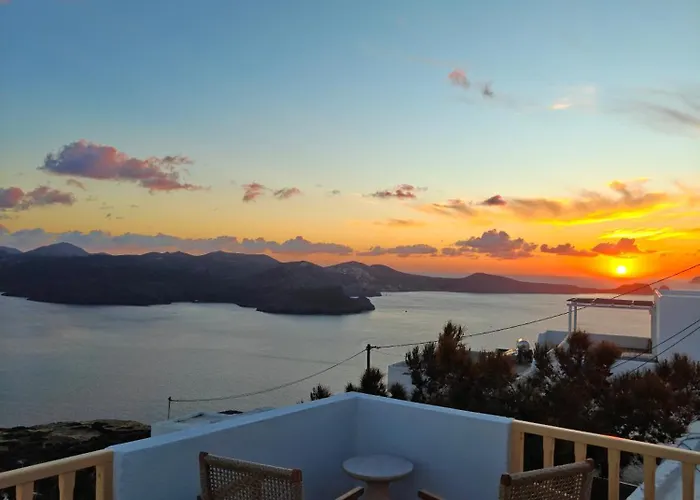 Sunset In Apartament